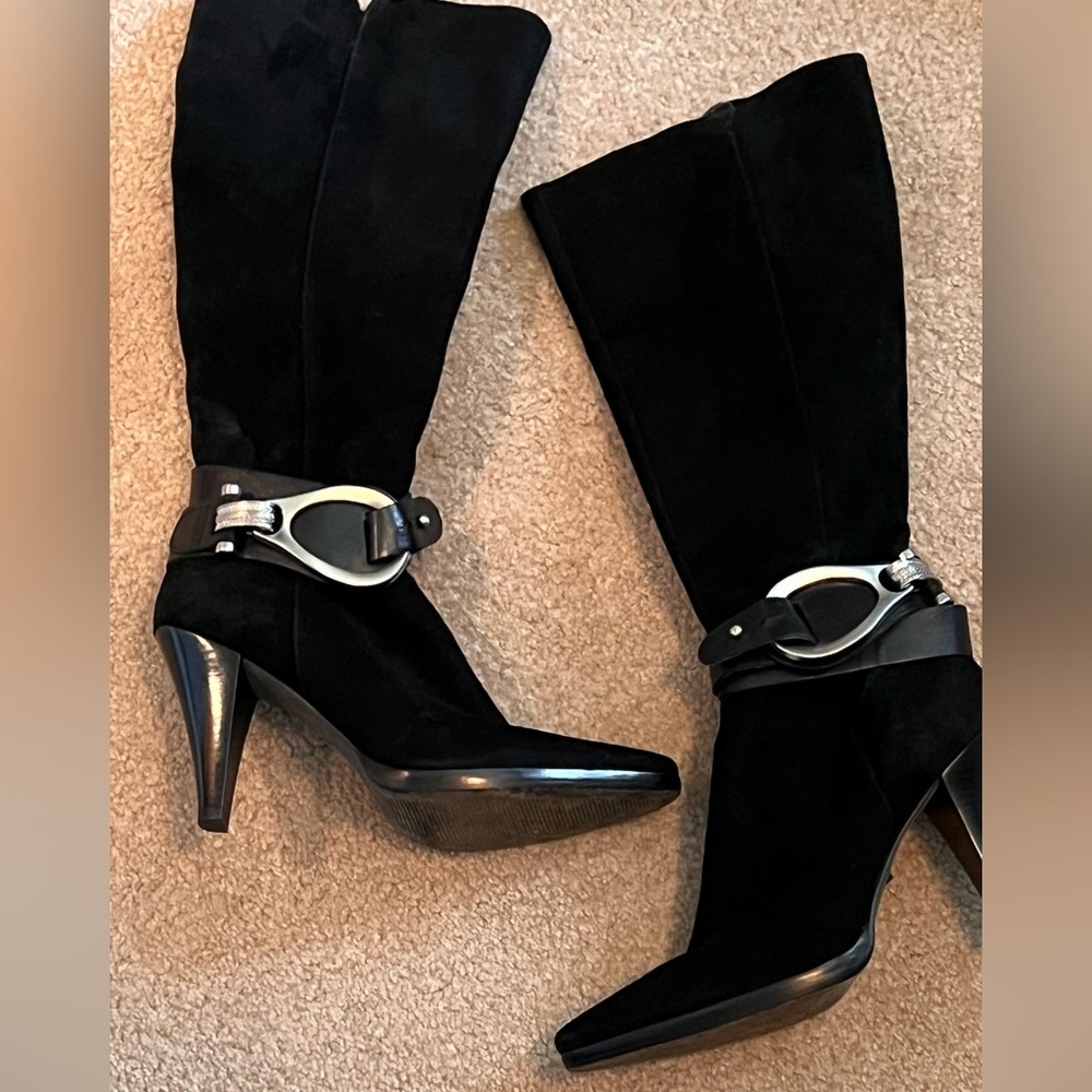 Antonio Melani Suede Heeled Boots